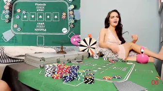 strippokernight significant slut caresses sex lips