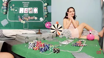 strippokernight significant slut caresses sex lips