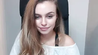 beckytras Cute blonde