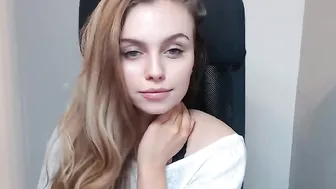 beckytras Cute blonde