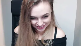 beckytras experienced beads - boasts tits