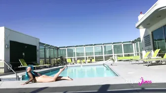 rahyndee Chic schoolgirl