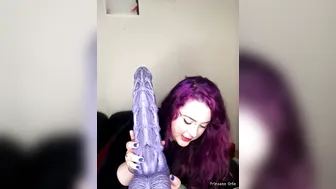 princessorla hot babe fucks cunt