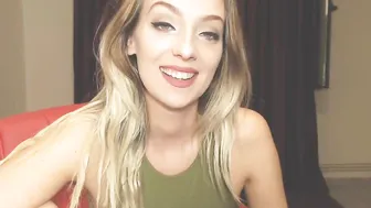 singilicious__ busty young lady removes her panties