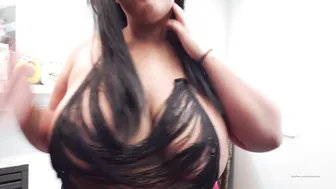 marissafrost beautiful bitch jerks off with an unusual device