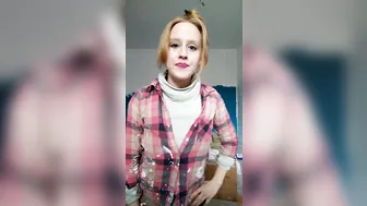 lucymuse hot babe fucks cunt