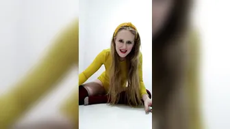 lucymuse sexy nymph excites with delicious tits
