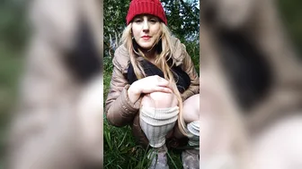 lucymuse leggy babe