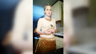 lucymuse slut fucking pussy