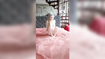 lucymuse fascinating skin strips and pulls pussy