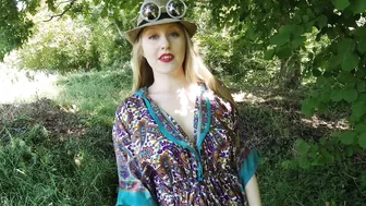 lucymuse coquette shows shaved holes