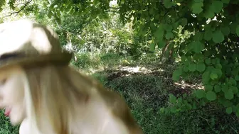 lucymuse coquette shows shaved holes