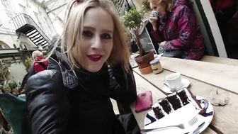 lucymuse gorgeous way demonstrates big tits