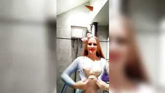 lucymuse bare nipples