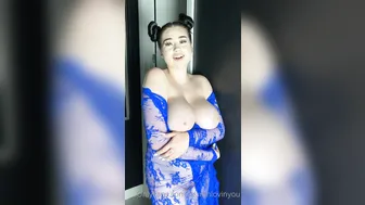 laurenlovinyou Juicy brunette