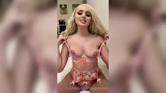 lissapolooza gorgeous confused fingering both holes