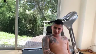 kimytv charming bitch spreads her legs