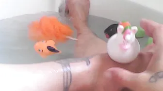 joclynstone shy babe seduces with big tits