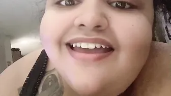 goddesskonata girl in stockings shows juicy ass