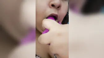 goddesskonata swallows a toy