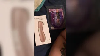 downundercple beautiful chick fucked with sex toys