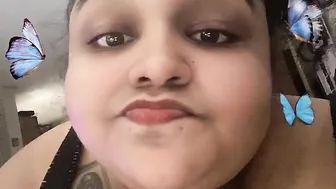 goddesskonata hot chick fucks shaved pussy