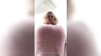 courtesananna gorgeous passion turns on chic body
