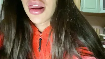 bakhar blond slut jerking off dick