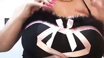 courtesananna ardent maid seduces with big forms