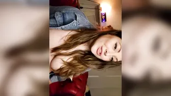 Estella Charming shlendra