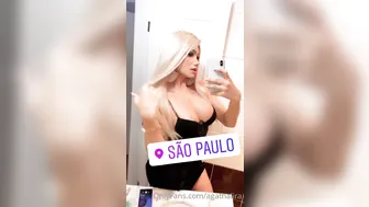 agathalira red-headed scum dancing striptease