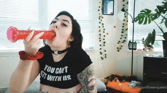 svnflowerqueen naughty small handjob vibrator pussy