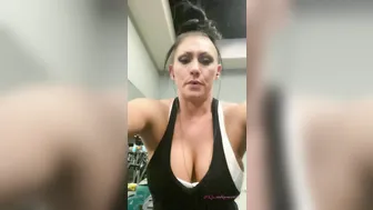 vegasqueen insatiable fucking kicks from double penetration with sex toys