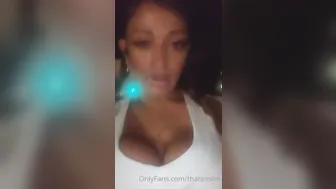 thatsmimi gorgeous confused handjob pussy