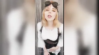 sweetiefox hot bitches show slut shapes