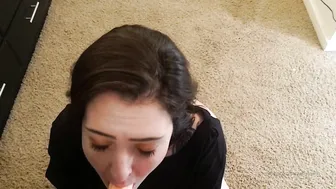 svnflowerqueen naughty queen puts on beautiful tits