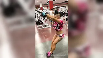 queenkarma69 Lesbian