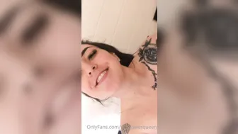 svnflowerqueen gorgeous bitch caresses big boobs