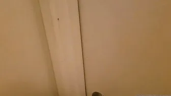 svnflowerqueen hot female fucks herself in the anus