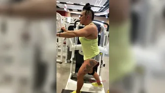 queenkarma69 luxurious slut masturbates shaved pussy