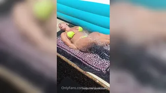 queenkarma69 blonde slut caresses shaved cunt