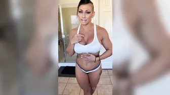 queenkarma69 hot bitch passionately pulls pussy