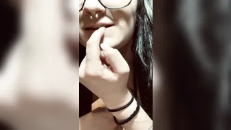 princessxxxpeacefree nice lady massages vagina