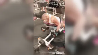 queenkarma69 luxurious bitch fucks pussy with phallus