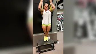 queenkarma69 Slender beauty