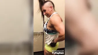 queenkarma69 fingering pussy moaning another whore