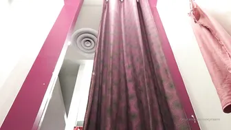 nancymiami  wicked bitch punishes small tits