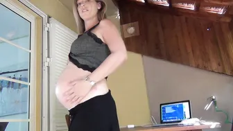 preggomilky crazy quit sucking dick