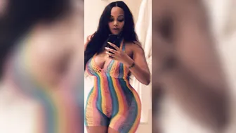 ms fernandes 25 naughty ladies and masturbating pussy