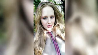 lucymuse busty blonde hot jerks off her cunt